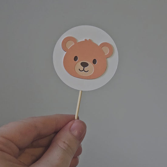 video of circle cupcake topper on white background