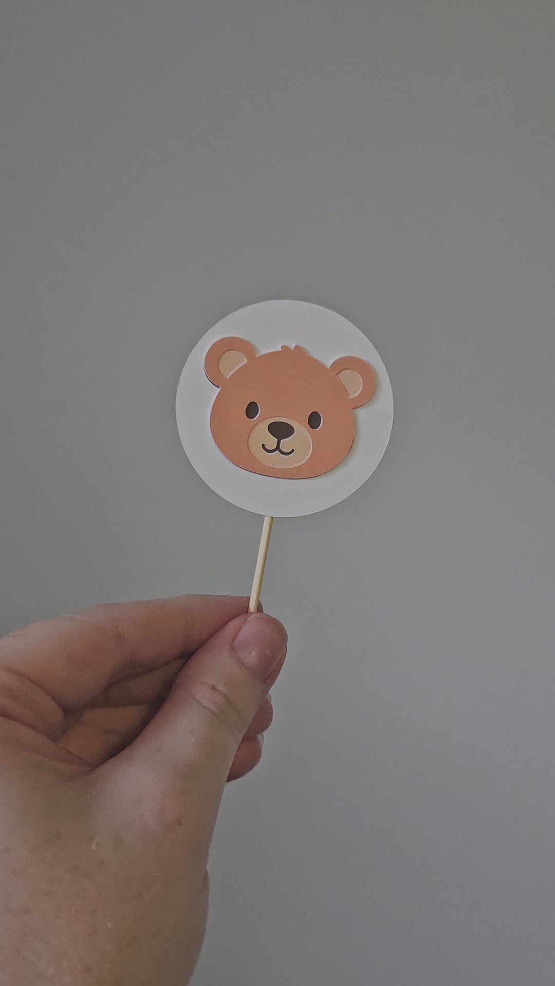 video of circle cupcake topper on white background